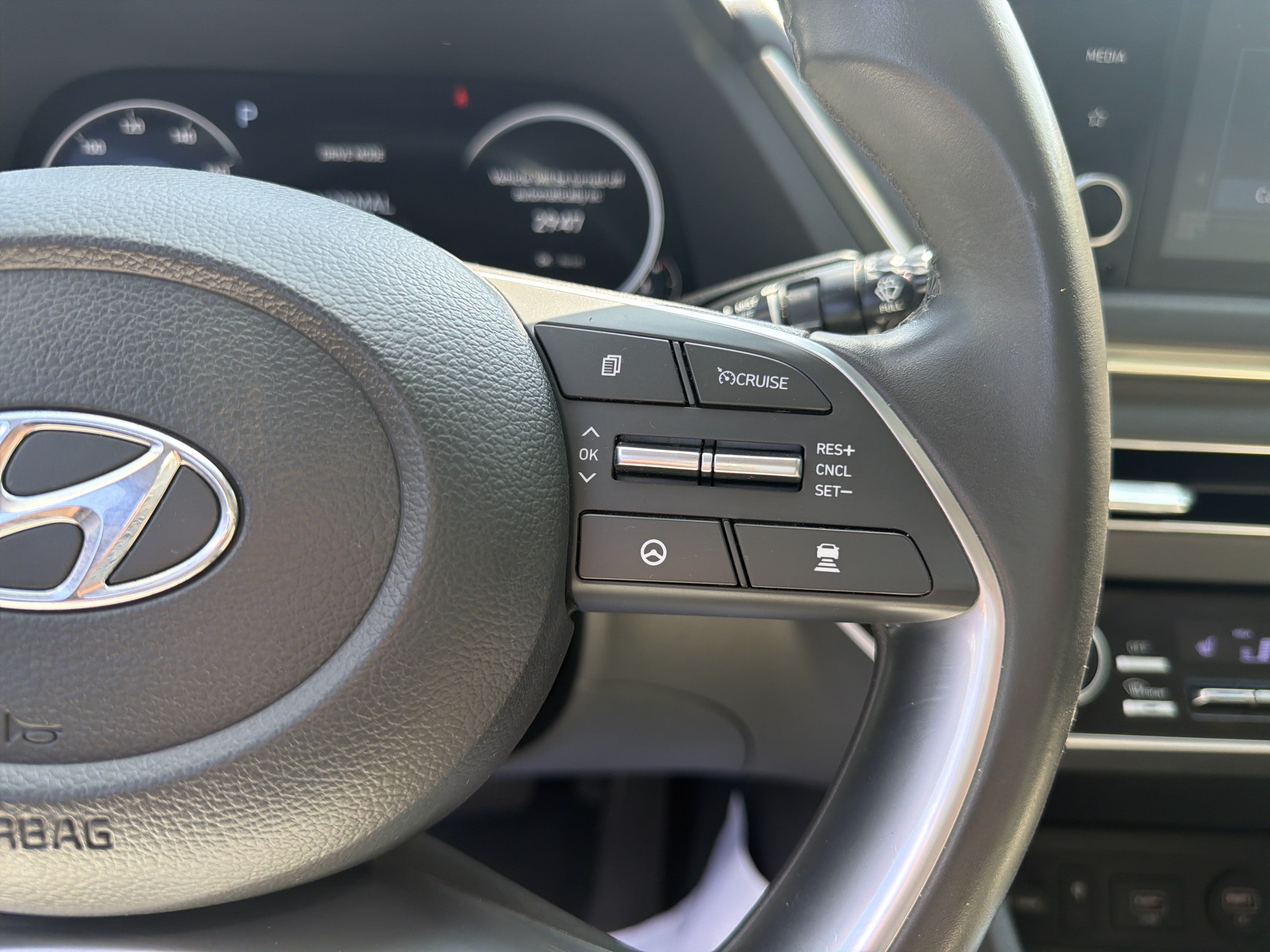 Used 2021 Hyundai Sonata SEL w/ Convenience Package FWD image 23
