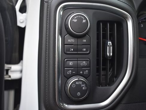 Certified 2019 Chevrolet Silverado 1500 LT Trail Boss AWD/4WD image 25