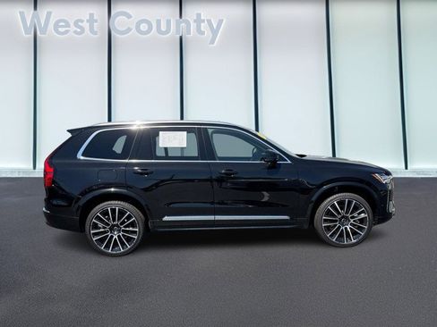 Certified 2025 Volvo XC90 B6 Plus AWD/4WD image 2