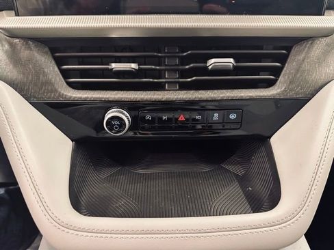 New 2026 Ford Explorer Platinum w/ LUX Leather Package AWD/4WD image 28