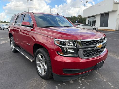 Used 2015 Chevrolet Tahoe LT RWD image 3