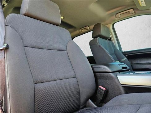 Used 2017 Chevrolet Silverado 1500 LT w/ Texas Edition RWD image 18