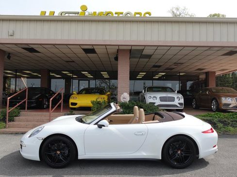 Used 2014 Porsche 911 Carrera 4 image 8