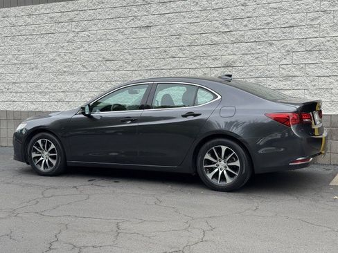 Used 2015 Acura TLX w/ Technology Package FWD image 2