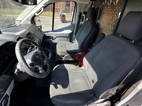 Used 2017 Ford Transit 250 130 Low Roof w/ Exterior Upgrade Package RWD image 21