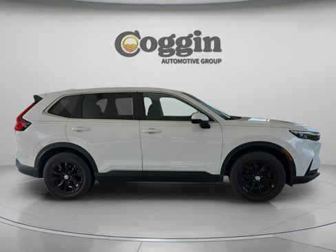 Used 2024 Honda CR-V EX image 6