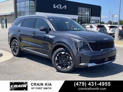 New 2025 Kia Sorento S