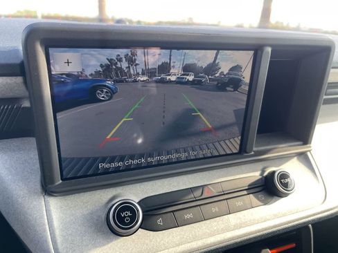 Used 2023 Ford Maverick XLT w/ Equipment Group 300A Standard image 12