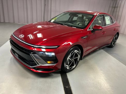 New 2026 Hyundai Sonata SEL AWD/4WD image 3