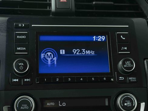 Used 2020 Honda Civic LX image 29
