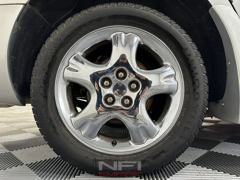 Used 2001 Chrysler PT Cruiser image 16