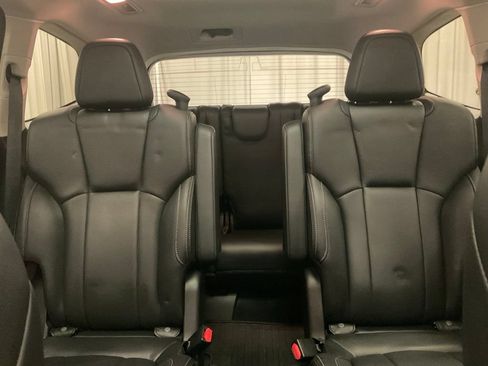 Used 2020 Subaru Ascent Limited w/ Technology Package AWD/4WD image 34