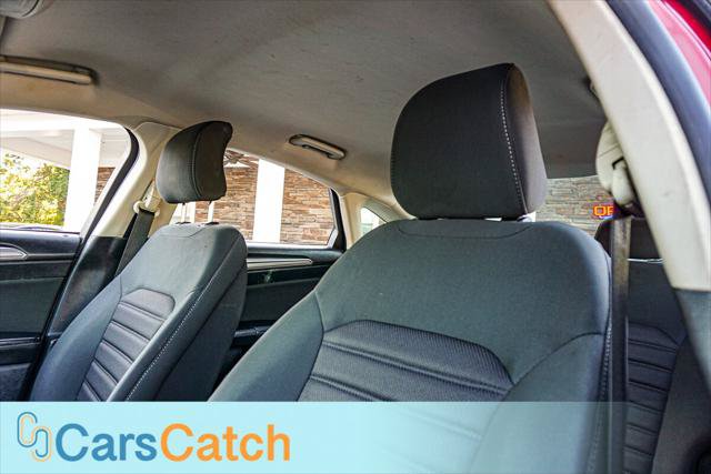 Used 2018 Ford Fusion SE w/ Fusion SE Technology Package FWD image 20