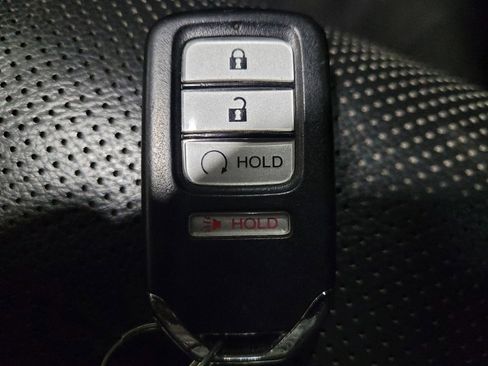 Used 2018 Honda Ridgeline RTL-E image 32