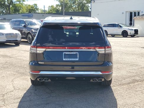 Certified 2024 Lincoln Aviator Black Label w/ Dynamic Handling Package AWD/4WD image 5