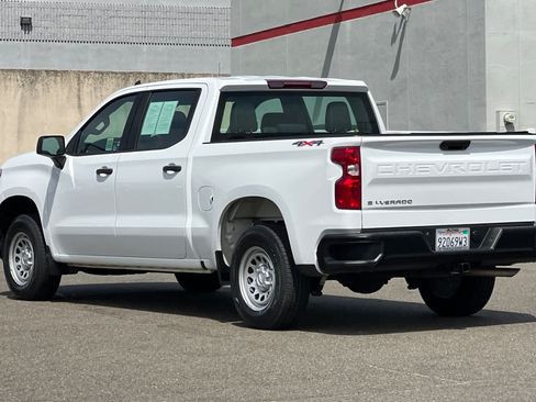 Used 2024 Chevrolet Silverado 1500 W/T w/ Trailering Package AWD/4WD image 7