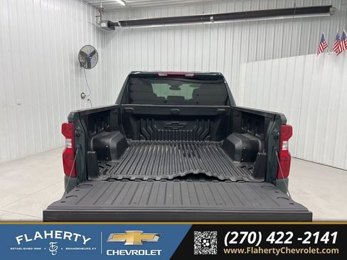 Used 2025 Chevrolet Silverado 1500 LT AWD/4WD image 21