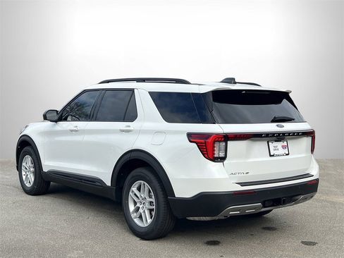 New 2026 Ford Explorer Active w/ Active Comfort Package image 23