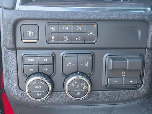 New 2026 Chevrolet Tahoe Z71 w/ Z71 Off-Road Package image 31