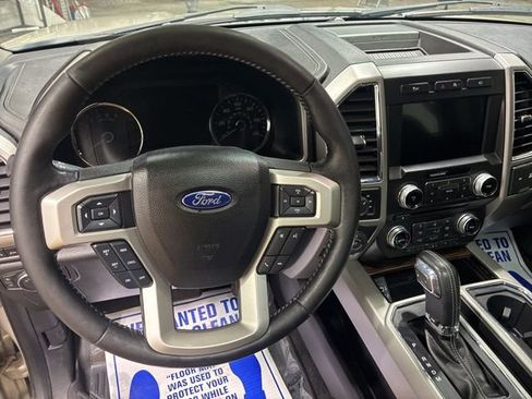 Used 2017 Ford F150 Lariat w/ Equipment Group 502A Luxury image 22