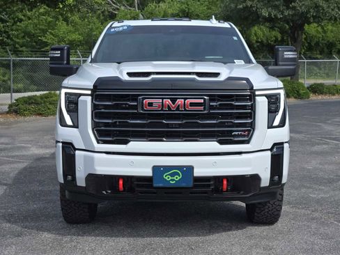 Certified 2026 GMC Sierra 2500 AT4 w/ AT4 Premium Plus Package AWD/4WD image 2