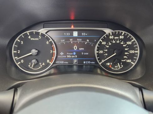 Used 2023 Nissan Altima 2.5 SL FWD image 12