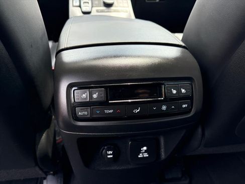 Used 2024 Hyundai Palisade Calligraphy AWD/4WD image 21