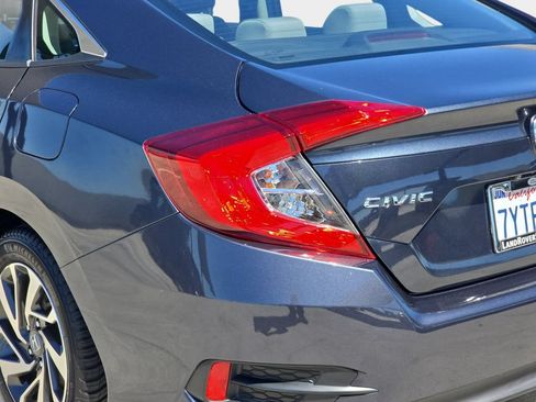 Used 2017 Honda Civic EX image 36