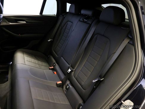 Certified 2022 BMW X4 M40i w/ Premium Package image 12