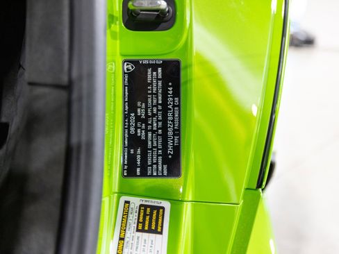 Used 2024 Lamborghini Huracan Tecnica image 49