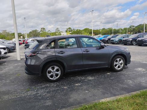 Used 2023 Honda HR-V LX image 4