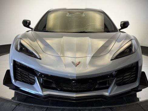 Used 2024 Chevrolet Corvette Z06 w/ Z07 Performance Package RWD image 21