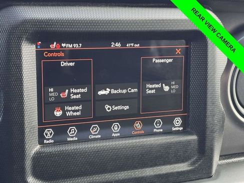 Used 2023 Jeep Gladiator Sport image 18