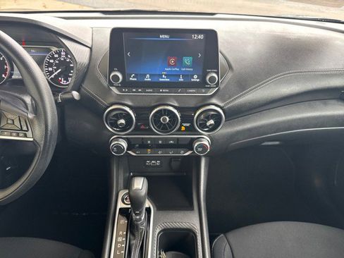 Used 2023 Nissan Sentra SV image 9