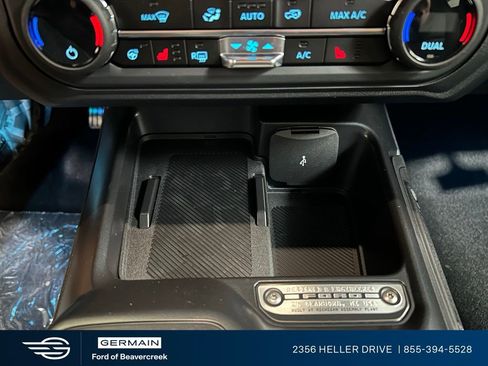 New 2025 Ford Bronco Outer Banks image 16