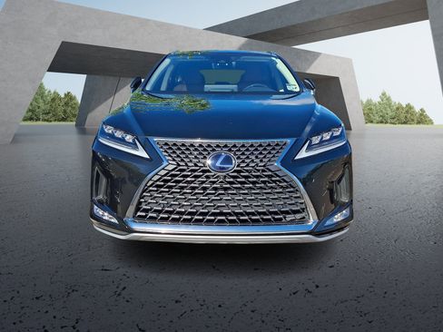 Used 2022 Lexus RX 450h AWD w/ Luxury Package image 2