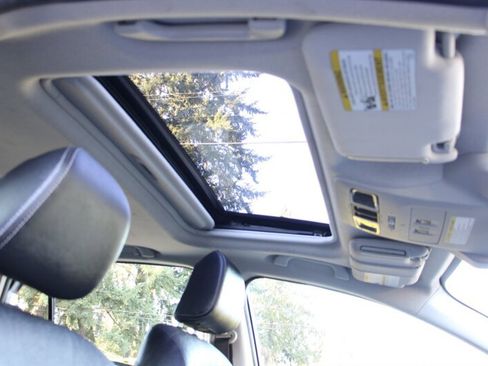 Used 2015 Subaru Impreza 2.0i Sport Limited image 9