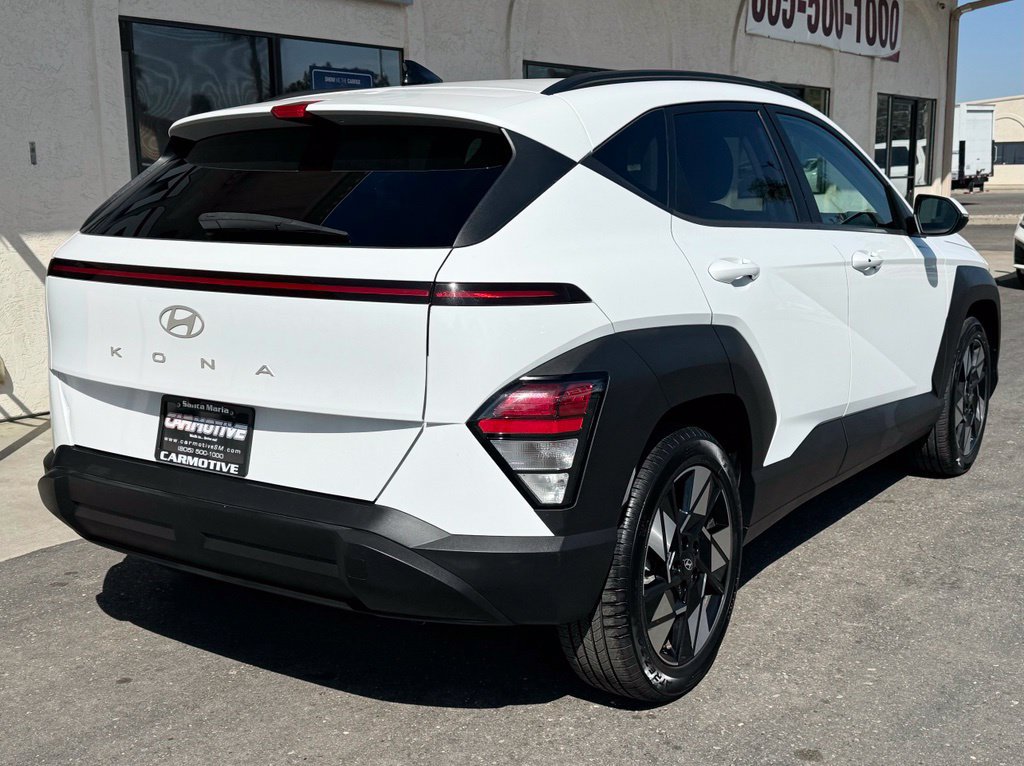 Used 2024 Hyundai Kona SEL FWD image 4