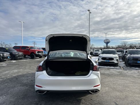 Used 2020 Lexus ES 350 image 5