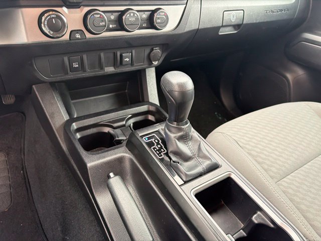 Used 2023 Toyota Tacoma SR AWD/4WD image 23