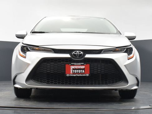 Used 2022 Toyota Corolla LE FWD image 29