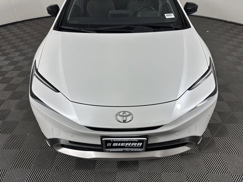 Used 2023 Toyota Prius Prime SE image 12