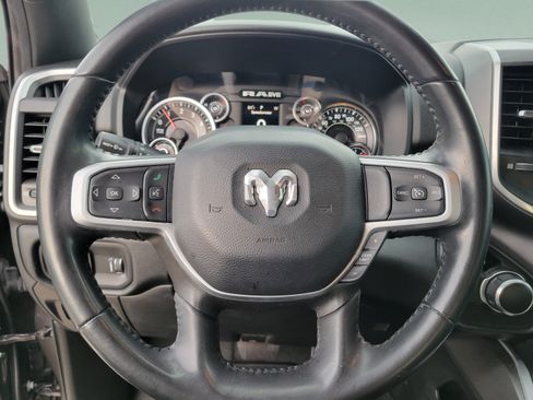 Used 2022 RAM 1500 Big Horn RWD image 16