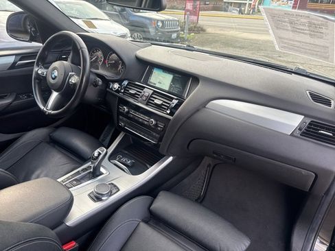 Used 2018 BMW X4 M40i image 28