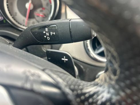 Used 2014 Mercedes-Benz CLA 250 image 12