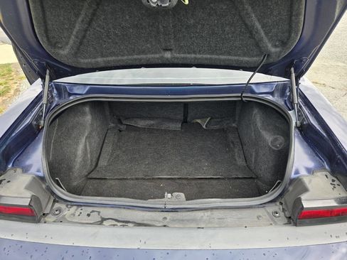 Used 2013 Dodge Challenger R/T image 19