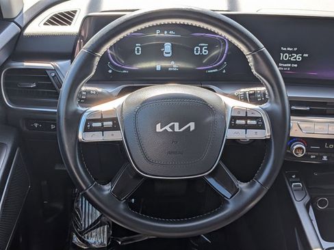 Used 2025 Kia Telluride S image 20