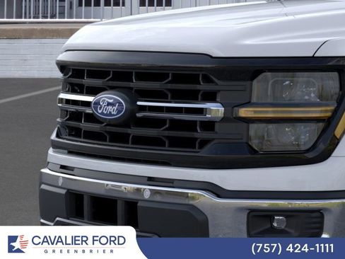Used 2025 Ford F150 XLT w/ Equipment Group 303A High AWD/4WD image 17
