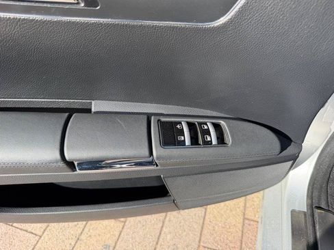 Used 2010 Mercedes-Benz S 550 image 45