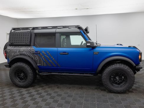 New 2025 Ford Bronco Badlands AWD/4WD image 11